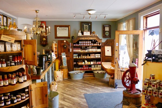 CF8EC356-00D5-4CC0-B730-4B2C768E4F4E