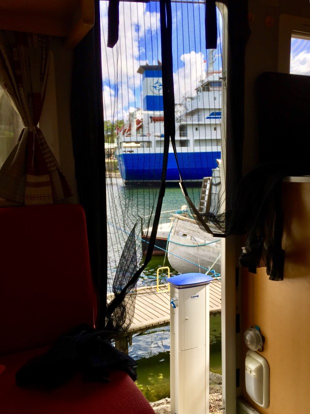 E2BF1F0D-4BC9-4102-BC8A-8CDCDEA2B4F1